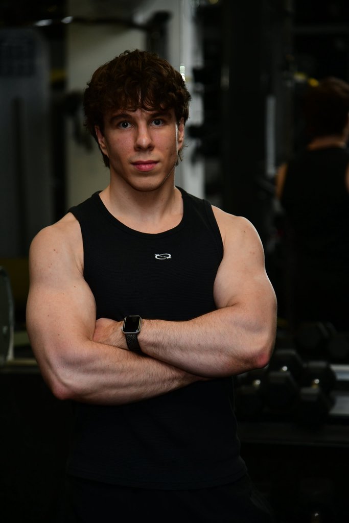 Sárvári Balázs